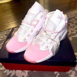 ‼️SOLD ‼️Question Mid Pink